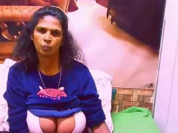 sexyva4u2luv on Chaturbate