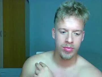 shirtless_dj on Chaturbate