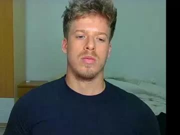 shirtless_dj on Chaturbate