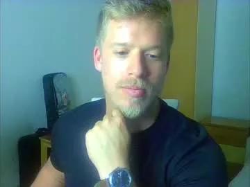 shirtless_dj on Chaturbate