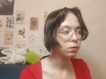 shy_kiss_twinkle_bloop on Chaturbate
