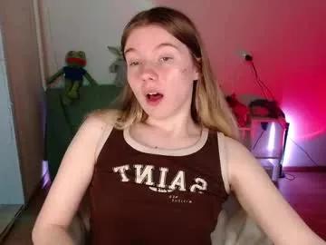 strawberry_juli on Chaturbate