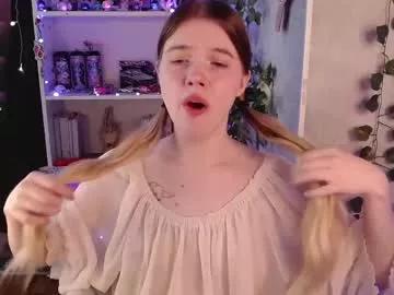 strawberry_juli on Chaturbate