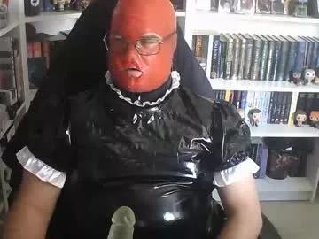 sumisolatex on Chaturbate
