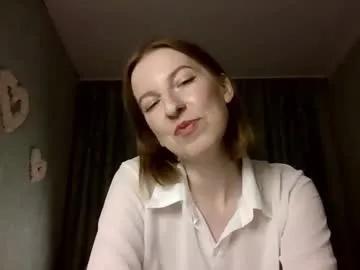 sweet_lilbunny on Chaturbate