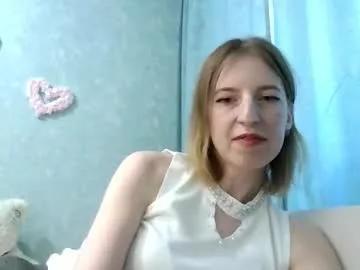 sweet_lilbunny on Chaturbate