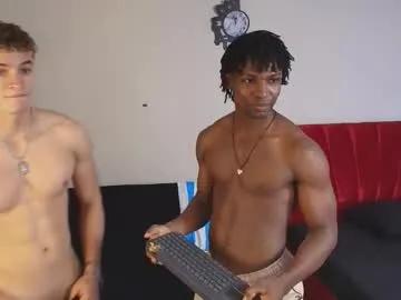 tau_montes on Chaturbate