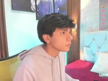 thiago_kozak on Chaturbate