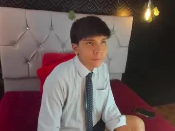 thiago_kozak on Chaturbate