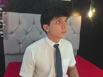 thiago_kozak on Chaturbate