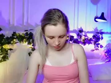 tinasiner on Chaturbate