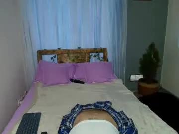 tomoe_b on Chaturbate