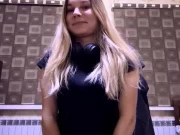vaniasaisa — All goals completed!  Thanks to all tippers! #new #18 #shy #tease #teen