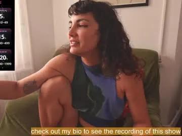 venus_in_jeans on Chaturbate