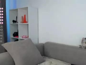 victoria_pum_ on Chaturbate