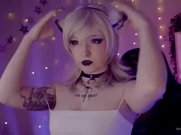 vronnier on Chaturbate