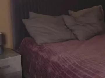 wow_luvng on Chaturbate