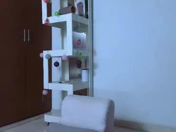 xxxtatianabustyxxx on Chaturbate