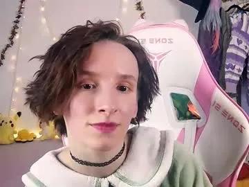 yellow_songbird on Chaturbate