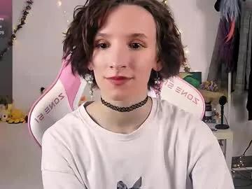 yellow_songbird on Chaturbate