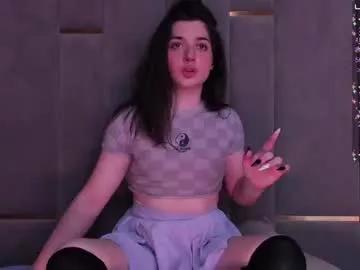 ysabell_viveris on Chaturbate