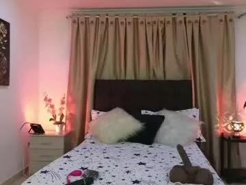 zuly_zahir_01 on Chaturbate