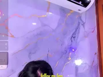 zyle_boobs_ on Chaturbate