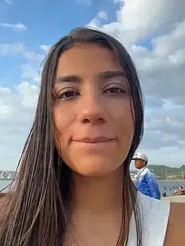 -juicy_ on StripChat