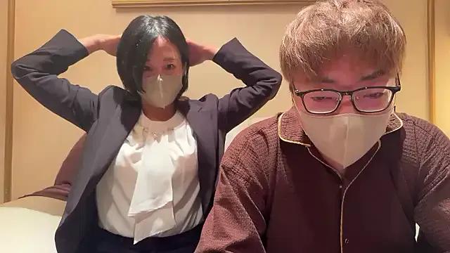 21yuri27 on StripChat