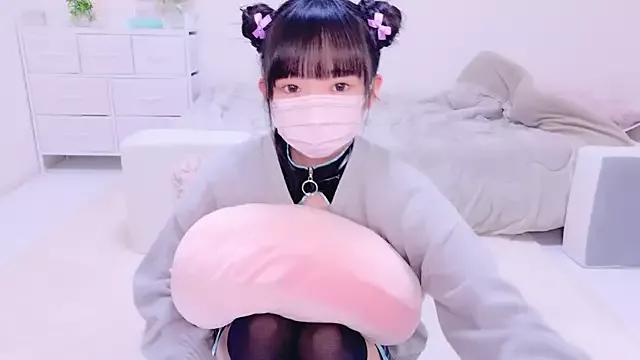 86_haru on StripChat