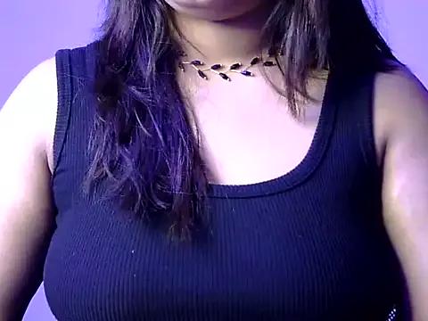 Aaliya02 on StripChat 