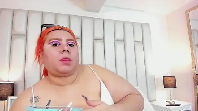 aandreaperez on StripChat