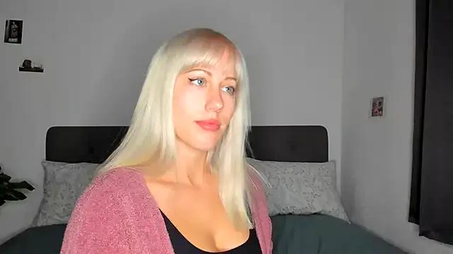 Ad_Astrid on StripChat