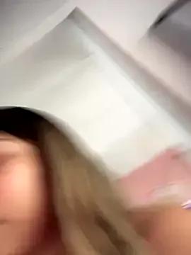 Ada_Pink on StripChat