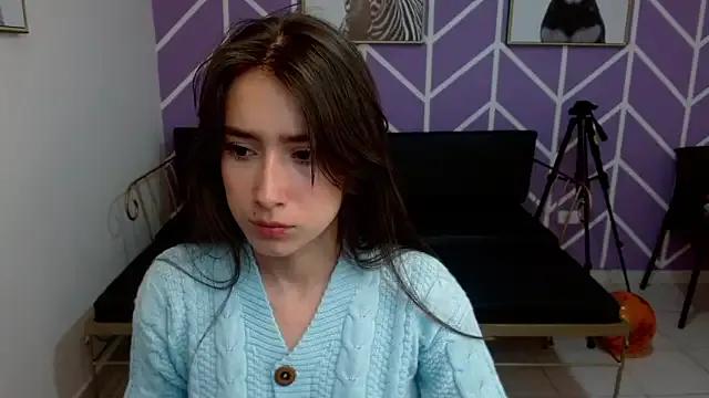 Adhara_Kitten on StripChat