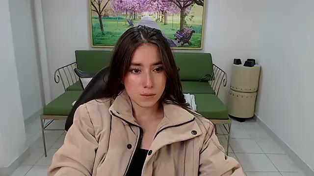 Adhara_Kitten on StripChat