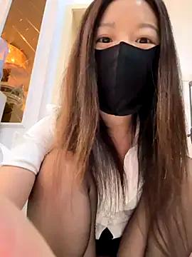 Aiss-niang on StripChat