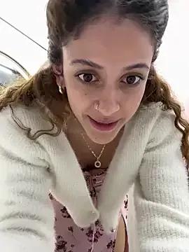 alana15 on StripChat