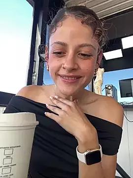 alana15 on StripChat