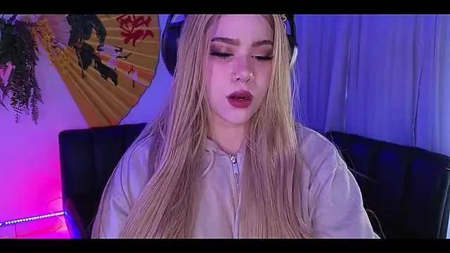 albaismynameX — My tongue