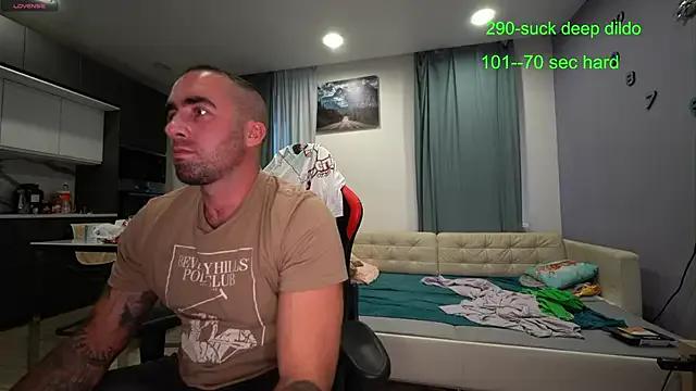 Alex_xxx on StripChat