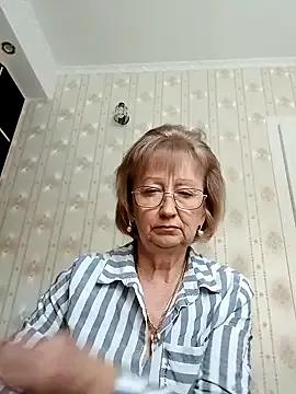 AlikaSwan5821 on StripChat