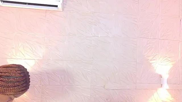 Amarantha_love69 on StripChat