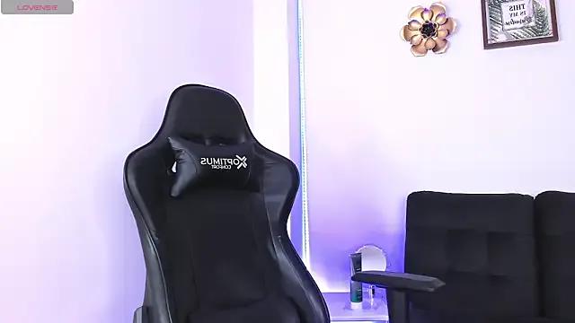 Amira_princess on StripChat