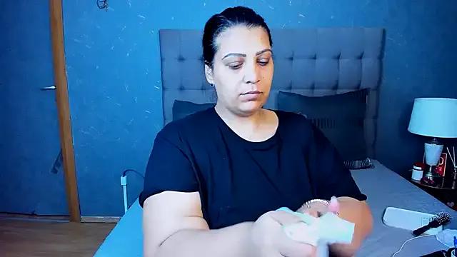 AmyCubes on StripChat