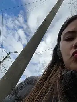 Andrea_19blonde on StripChat