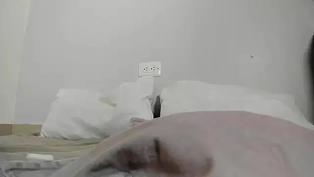 annalise_goerts — masturbating in doggy