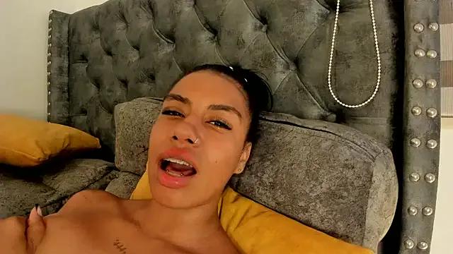 ATENEA_SEXXXY on StripChat