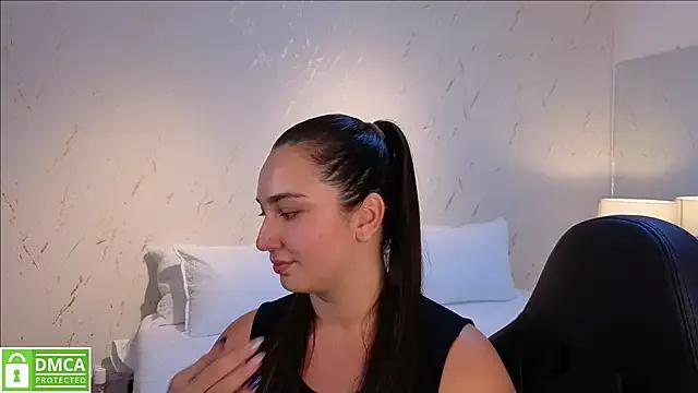 ava_blue on StripChat