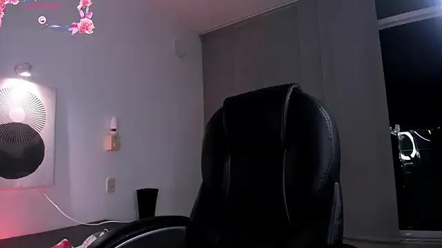 Ayha_khalaf on StripChat 